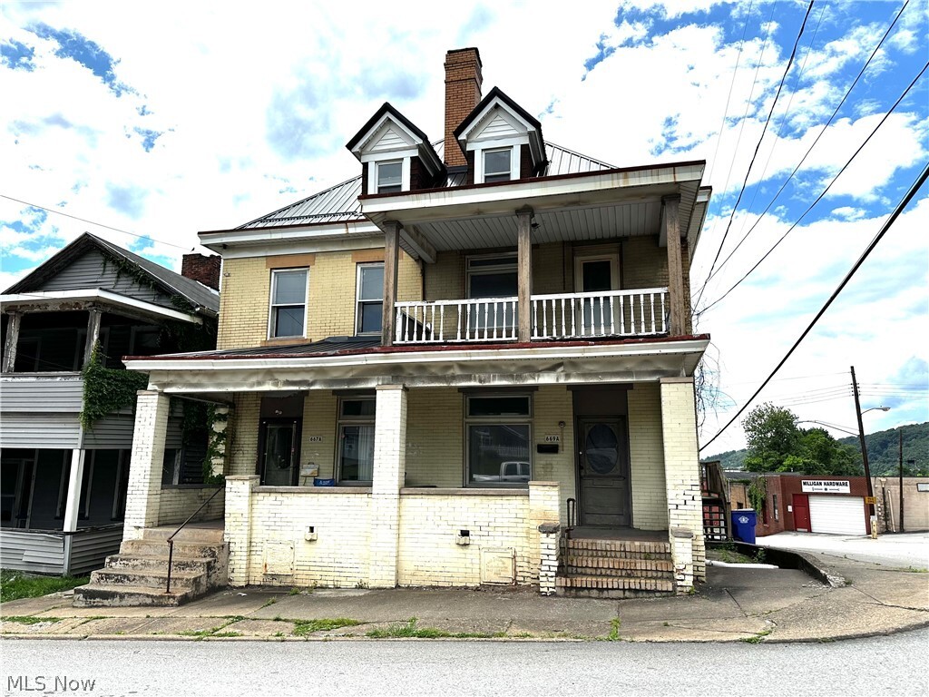 Foto principal - 669 Lincoln Ave