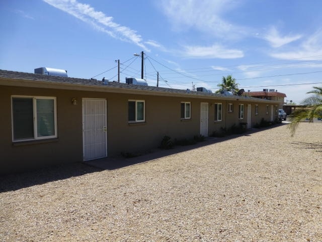 Building Photo - 11003 N 15th Ave
