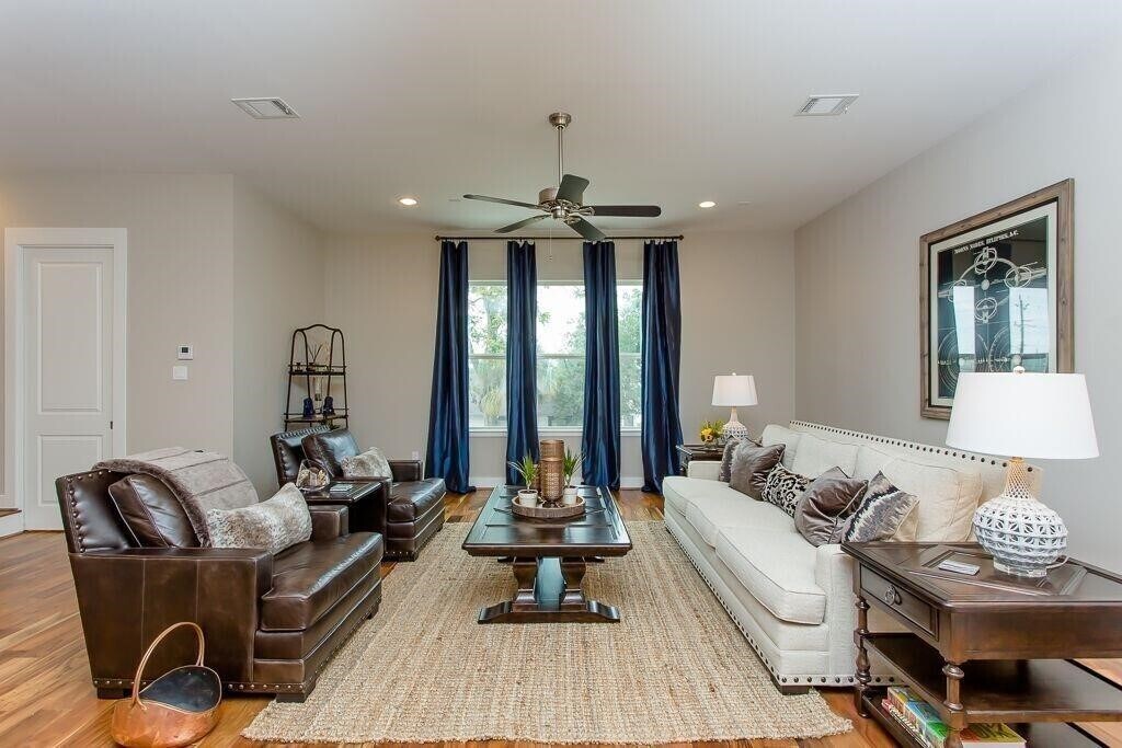 Foto principal - 3305 Jefferson St