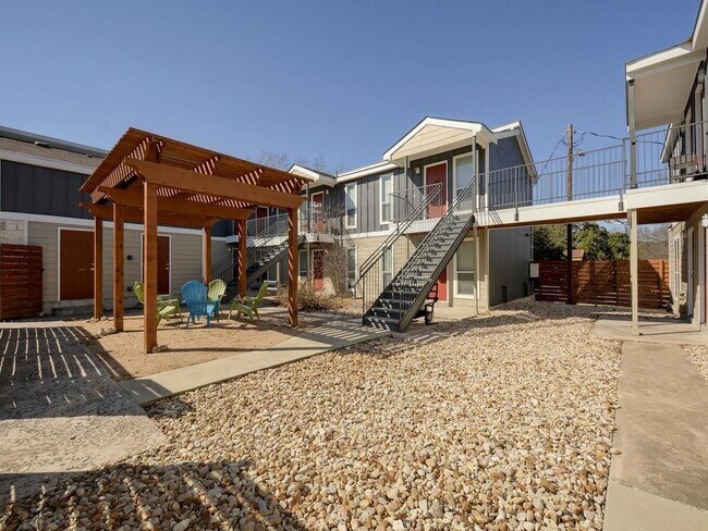 Foto del edificio - 2512 Durwood St