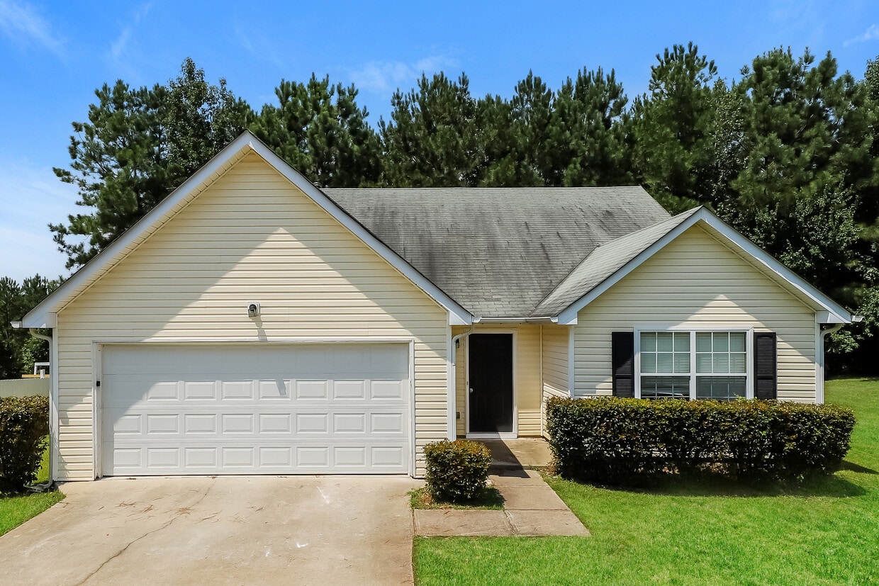 4860 Bald Eagle Way, Douglasville, GA 30135 House for Rent in