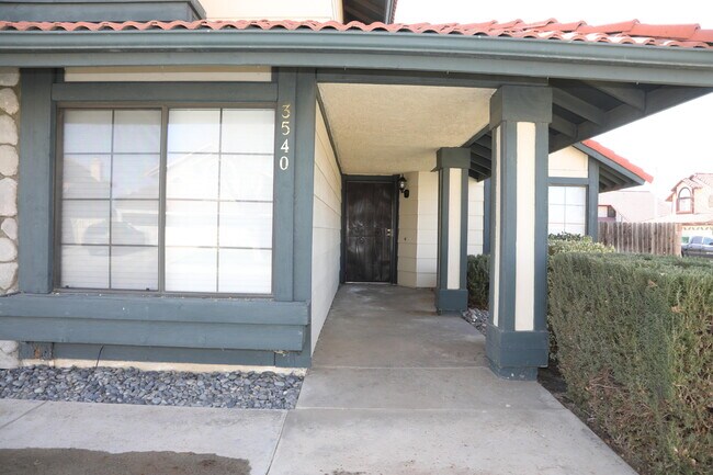 Foto del edificio - 3540 Stillmeadow Ln