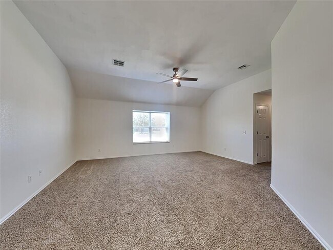 Foto del edificio - 4504 Applegate Dr