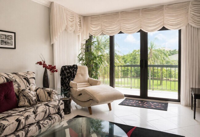 Foto del edificio - 13640 Coconut Palm Ct