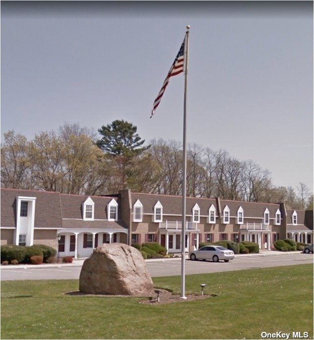 Building Photo - 79 Sylvan Ave