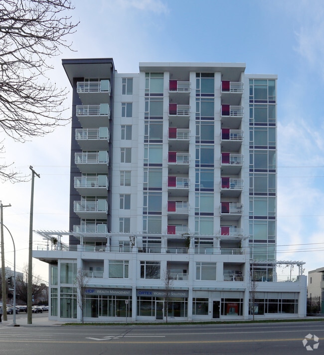 Building Photo - The Mondrian
