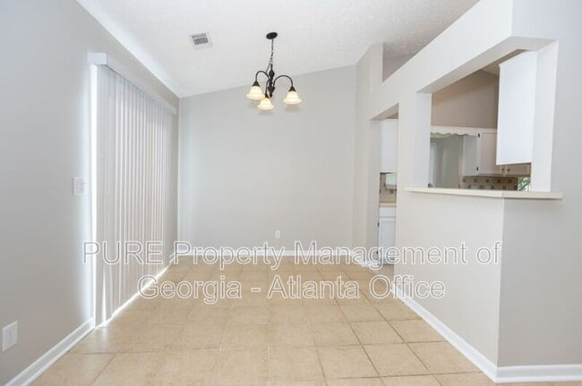 Building Photo - 3107 Waterford Ct