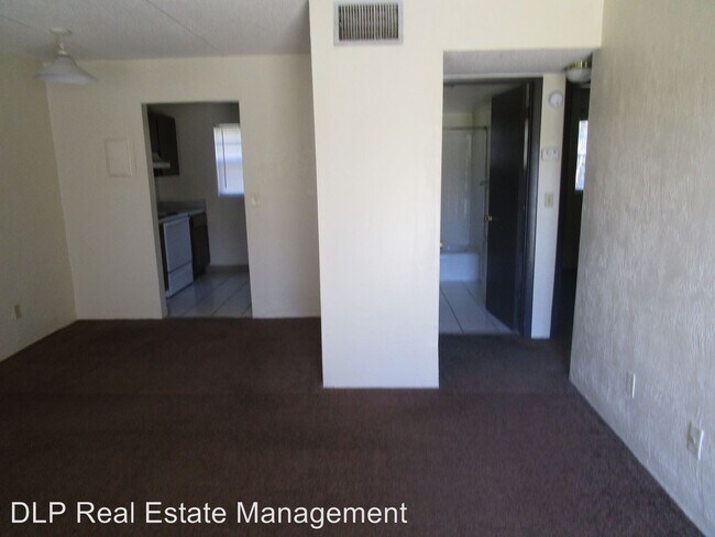Building Photo - 1160 S Palmetto Ave