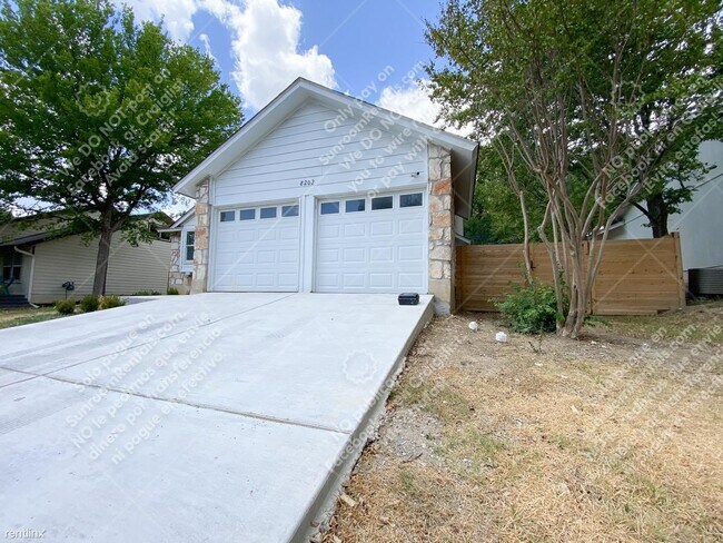 Foto del edificio - 4 br, 2.5 bath House - 8202 Dunn St