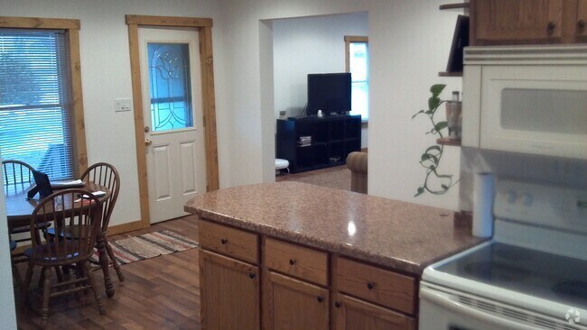 Duplex for Rent in Marshfield, WI 1 Rentals
