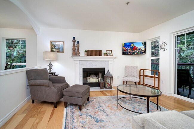 Foto del edificio - 3Bd/2Ba Issaquah Condo