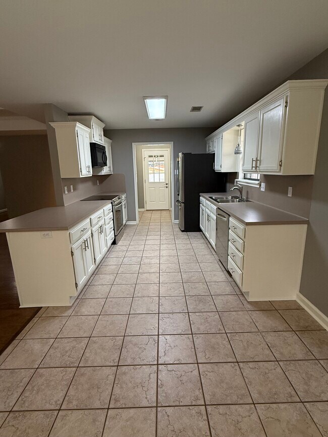 Foto del edificio - 2623 Creekside Dr