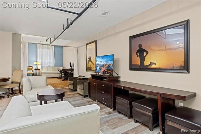 Foto del edificio - 207 N Main St