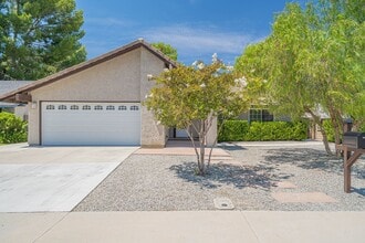 Building Photo - 27445 Garza Dr
