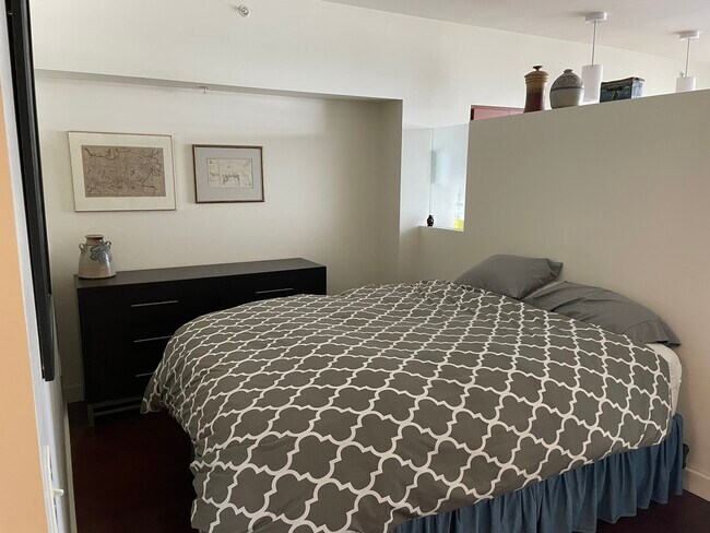 Foto del edificio - 3601 S River Pky