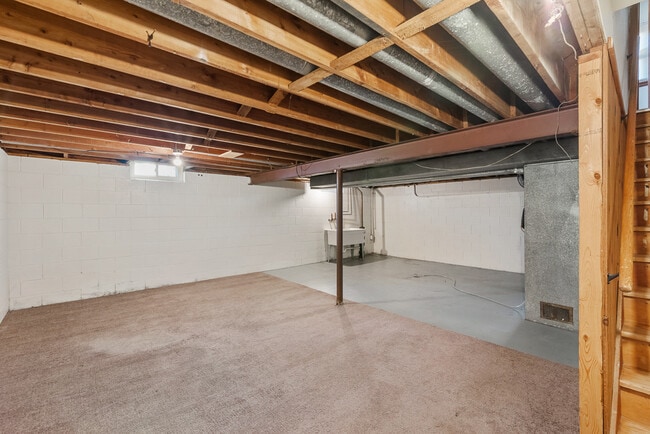 Building Photo - 11611 W Diane Dr