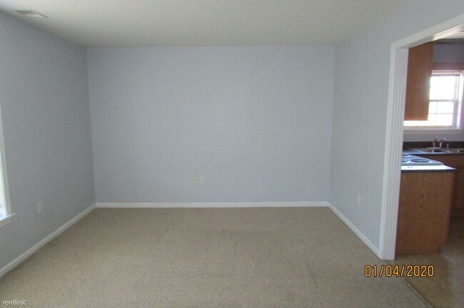 Foto del edificio - 102 Hurstfield Dr