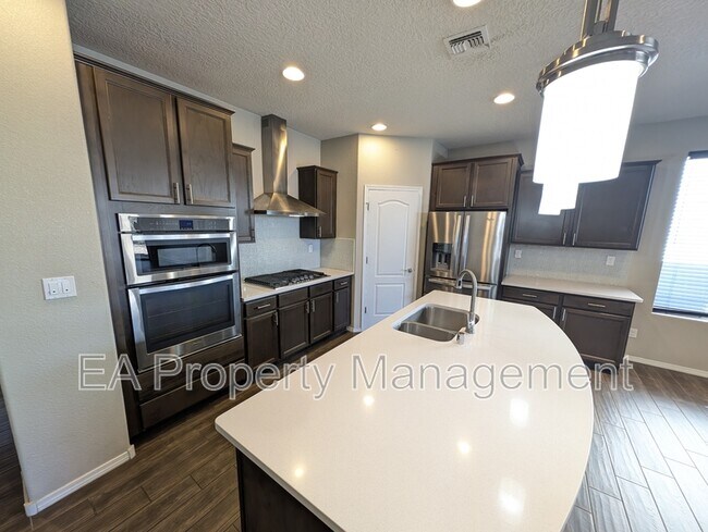 Building Photo - 3905 Mountain Trail Loop NE