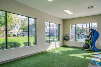 Interior Photo - Morada West