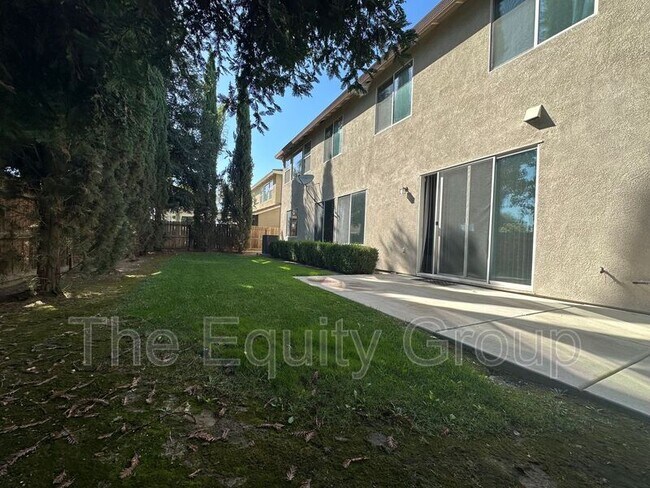 Foto del edificio - 3111 W Harold Ct