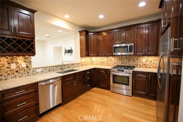 Building Photo - 39 Picket Ln