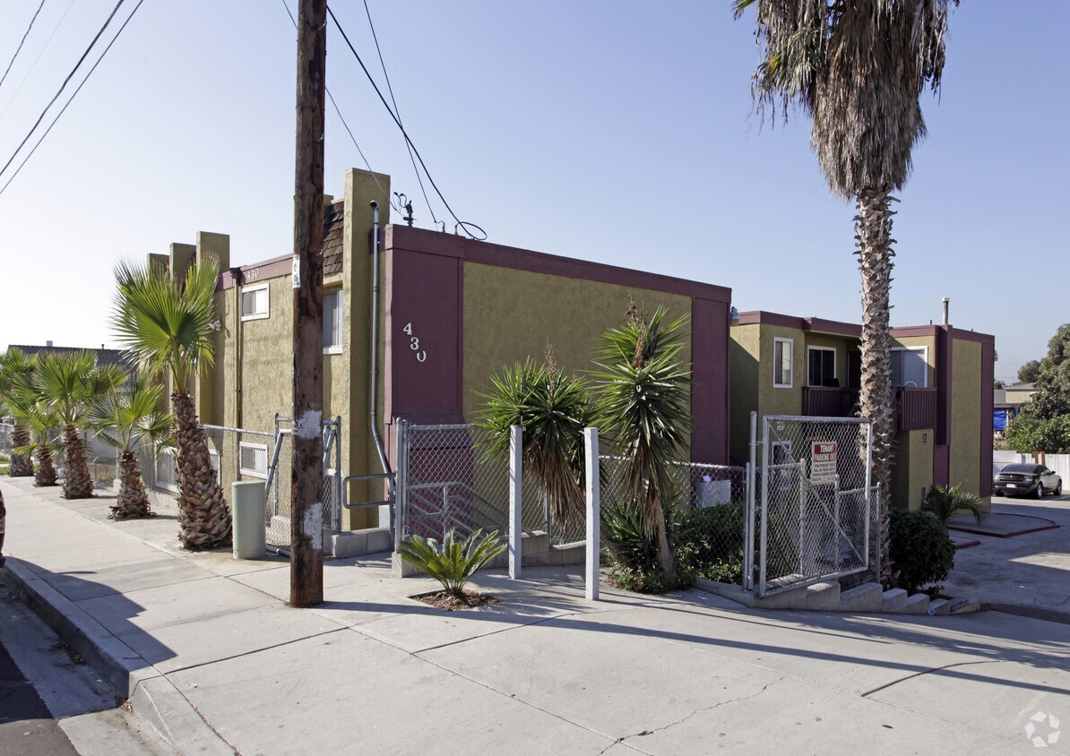 430 S Willie James Jones, San Diego, CA 92113 Apartments in San Diego, CA