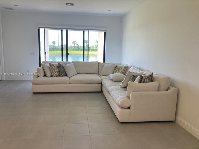 Foto del edificio - 16456 Sea Turtle Pl