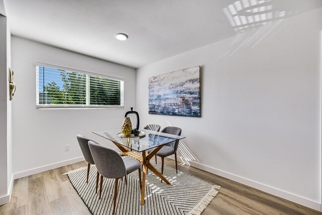 Building Photo - 3703 Harmon Ave