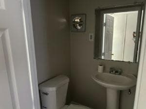 Building Photo - 2245 New Tampa Hwy