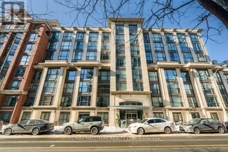 Building Photo - 18 Beverley St