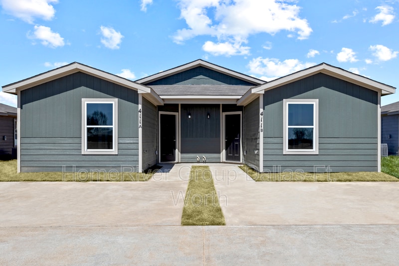 411 County Line Rd Unit B, Mabank, TX 75147 Condo for Rent in Mabank