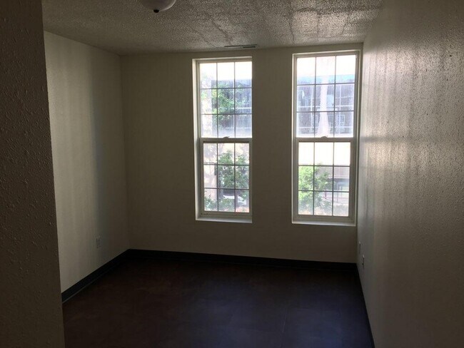 Bedroom 2 - 110 2nd St SE