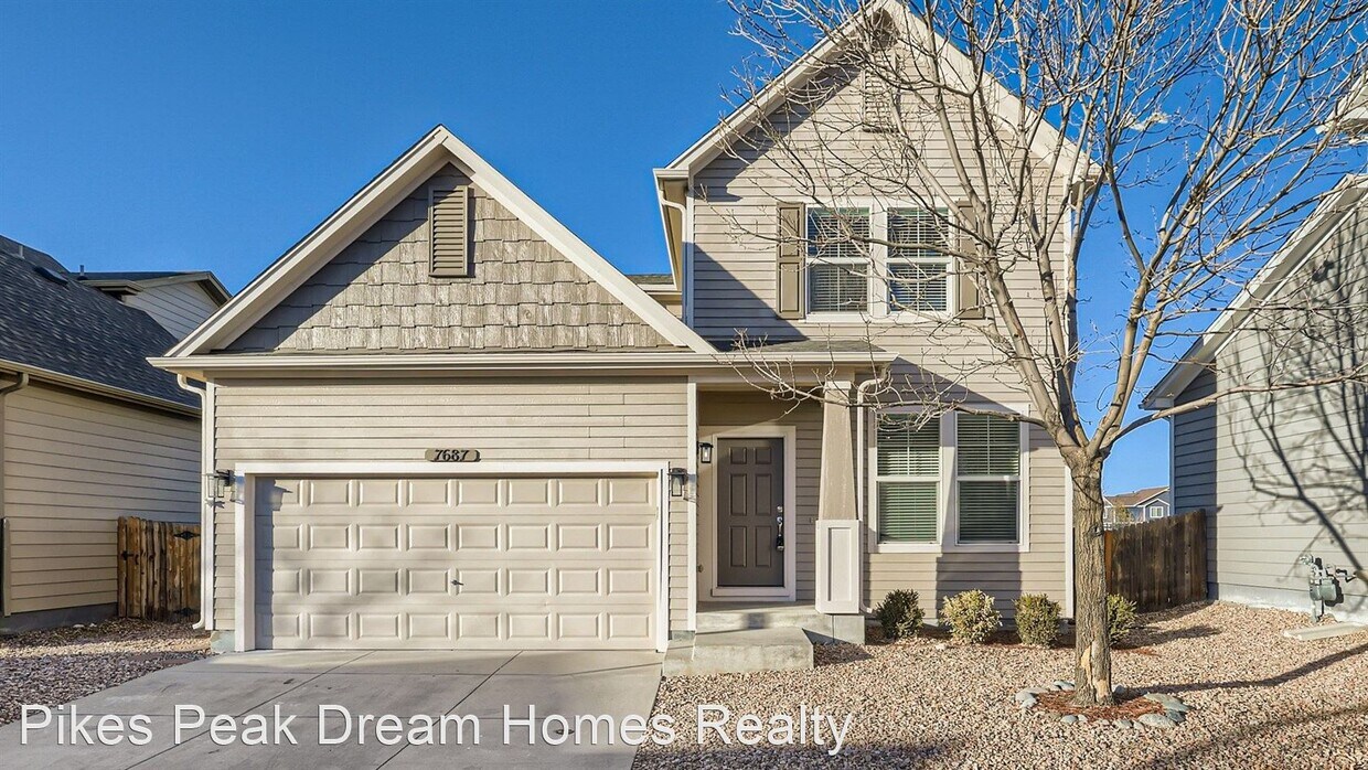 3 br, 2.5 bath House 7687 Loopout Grove House Rental in Peyton, CO