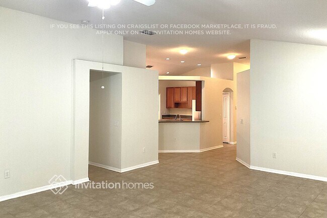 Building Photo - 13201 Old Florida Cir