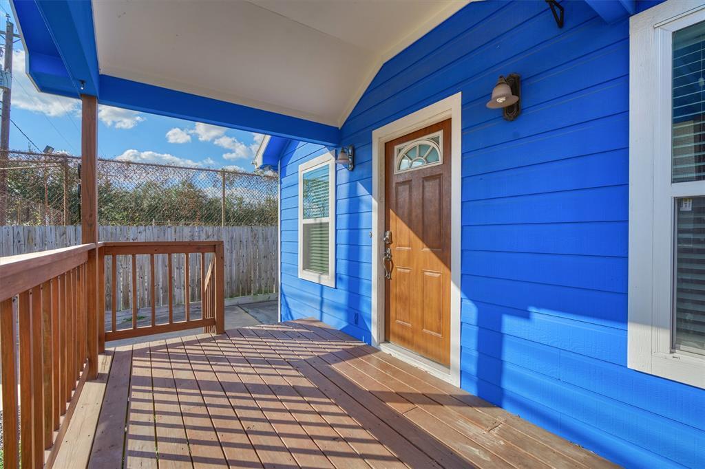 907 E 32nd 1/2 St, Houston, TX 77022 House Rental in Houston, TX