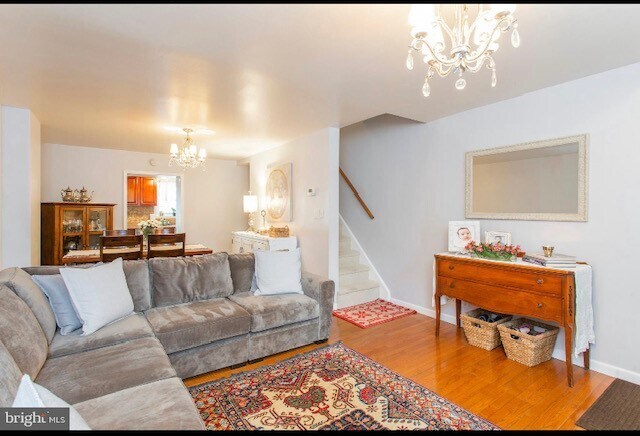 Foto del edificio - 1313 S Howard St