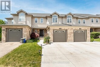 Building Photo - 258 McMeeken Dr