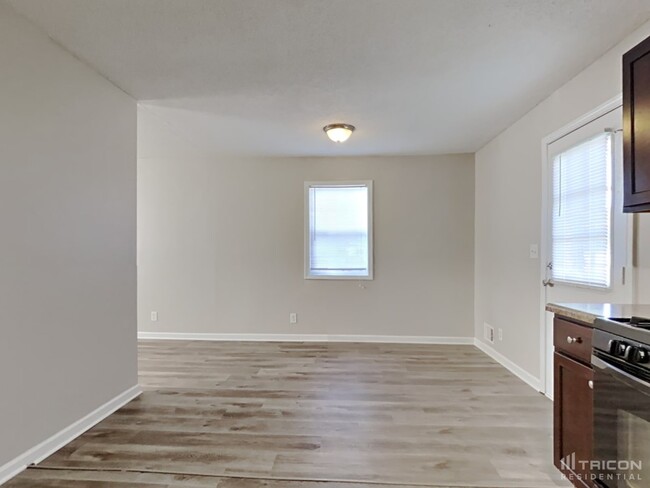 Foto del edificio - 2632 John Petree Rd