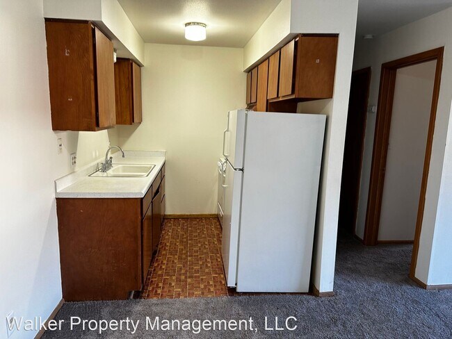 Foto del edificio - 1 br, 1 bath Apartment - 309 E. Memorial 3...
