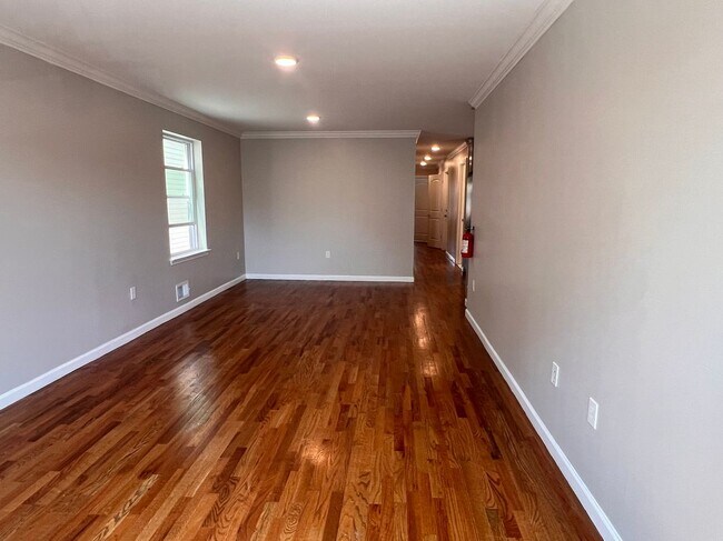 Foto del edificio - 241 Franklin St