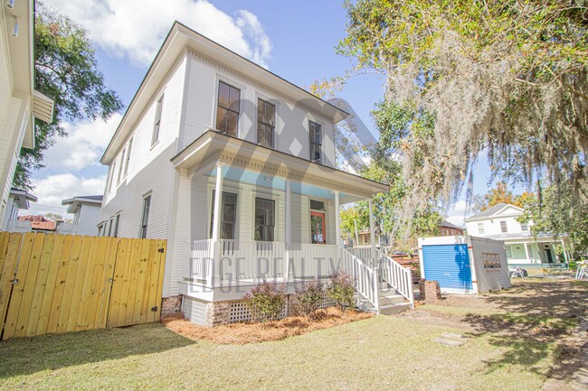 Foto del edificio - 2205 Martin Luther King Jr Blvd