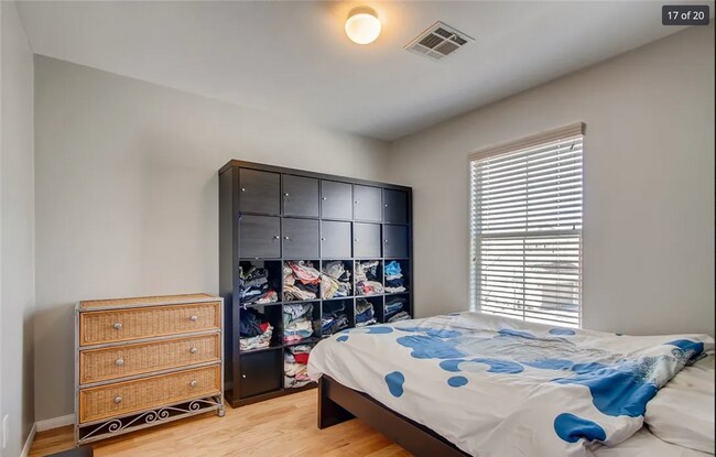 Building Photo - 12064 Hathaway Pines Ln