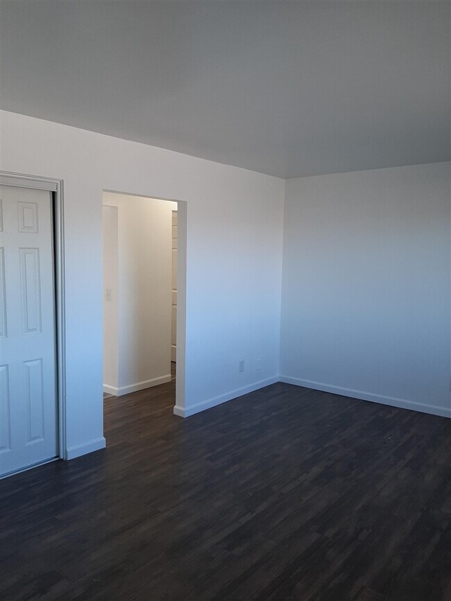 Foto del edificio - 2725 Weiss St