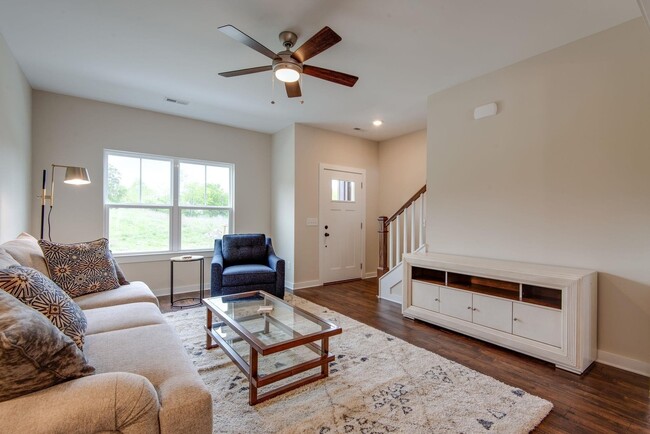 Foto del edificio - 1134 Waterburg Ln