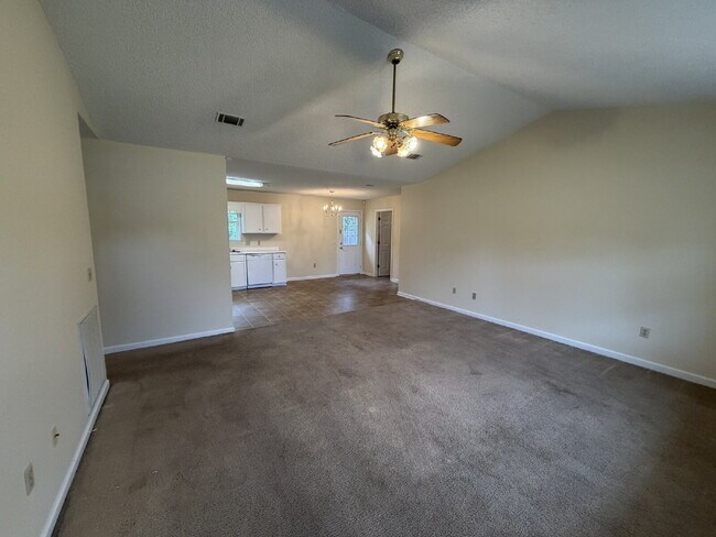 Foto del edificio - Home for Rent