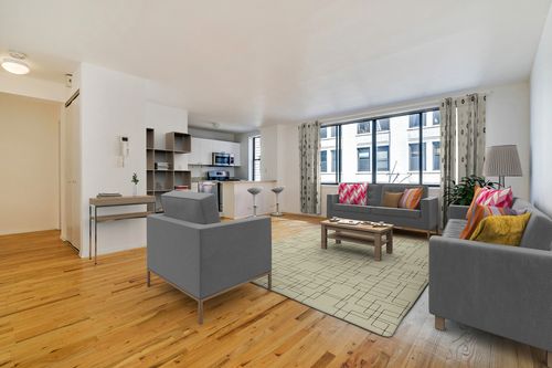 Building Photo - 272 W 17th St