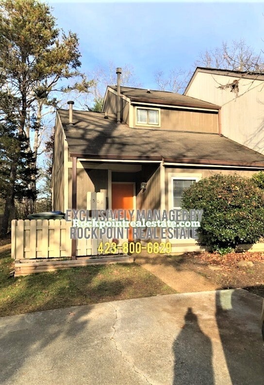 Primary Photo - Great Townhome in Hixson!