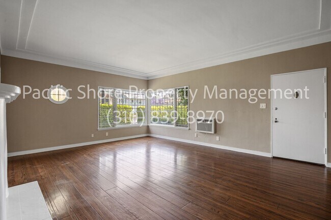 Foto del edificio - 8674-8674 W Olympic Blvd