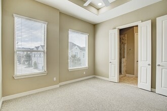 Building Photo - 3830 Center Plaza Dr