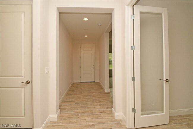 Building Photo - 7602 Cypress Walk Dr